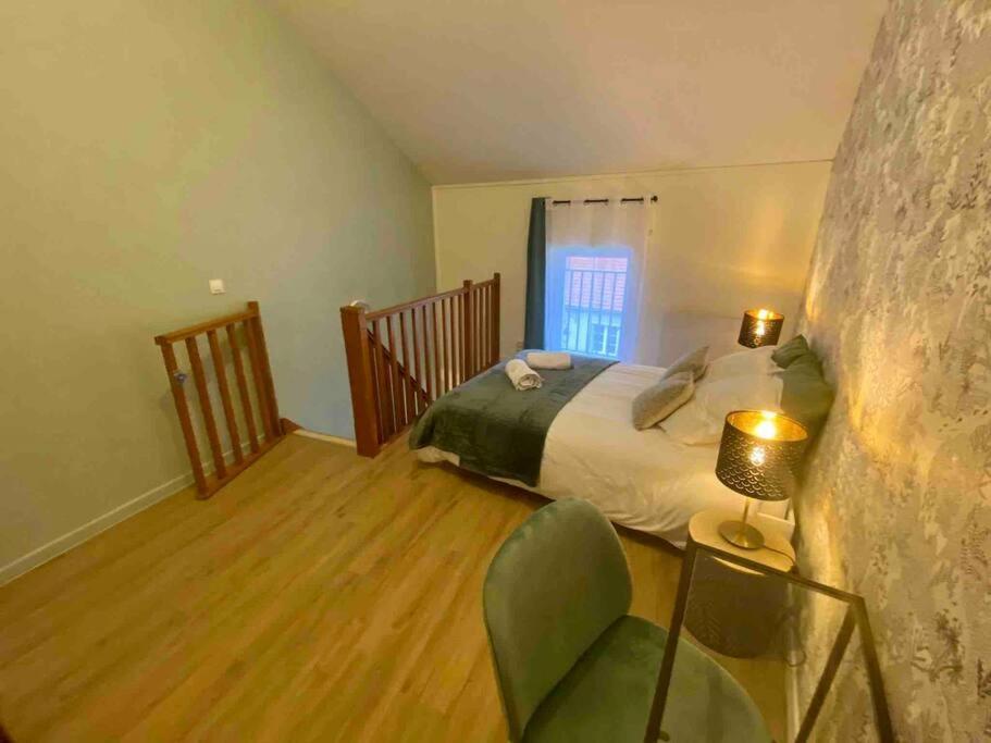 Appartement Le T2 du Théâtre à Meaux Extérieur photo